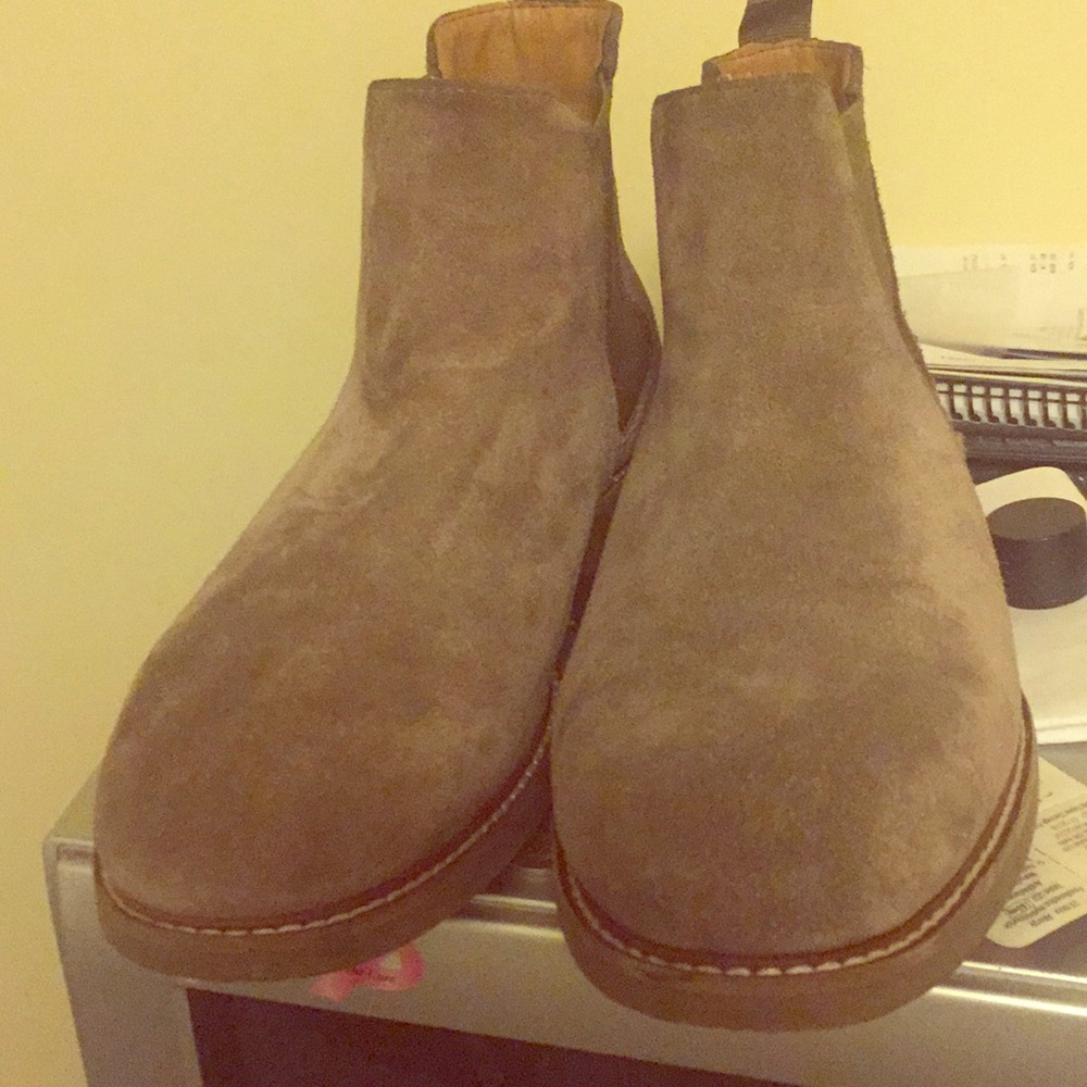 Chelsea boots men